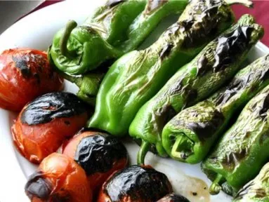 Köz Biber, Domates ve Soğan Garnitür